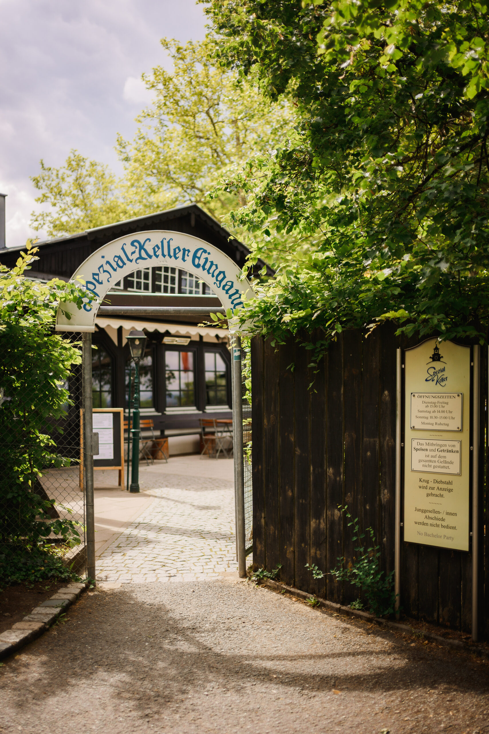 Spezial-Keller